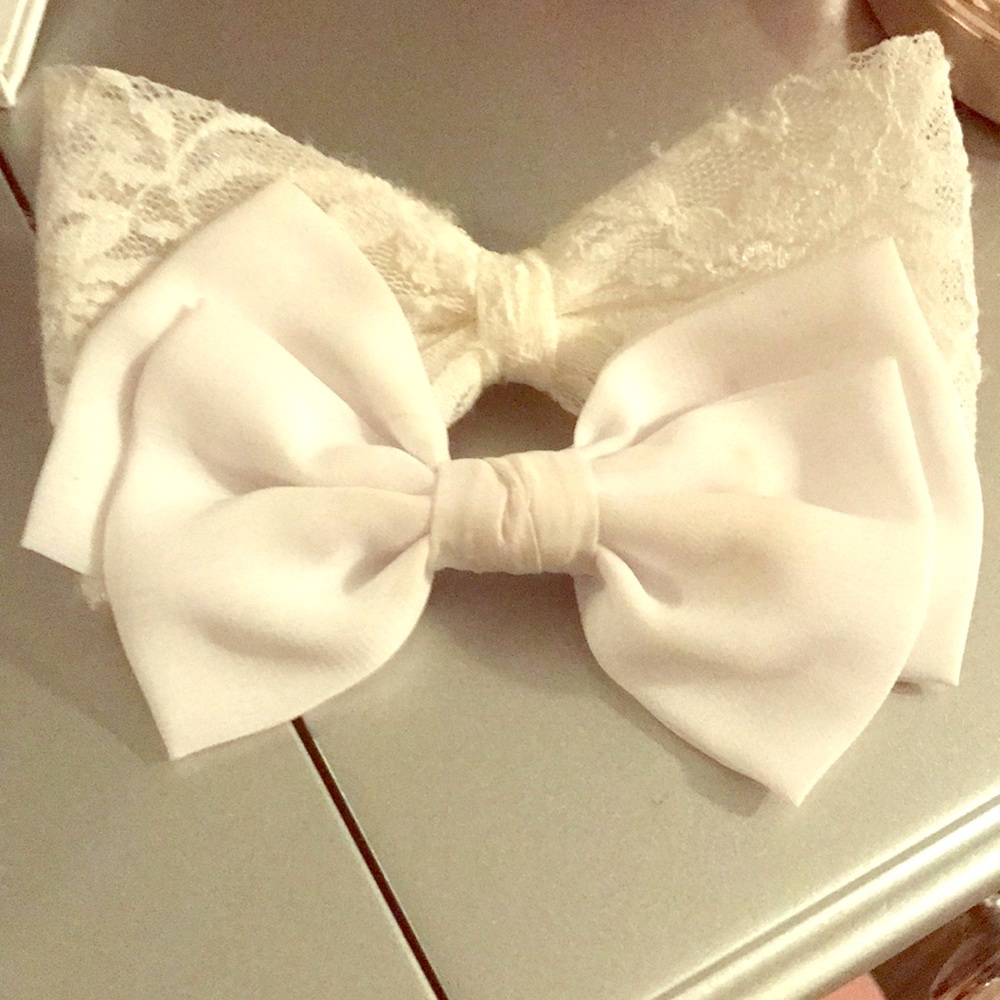 White bows